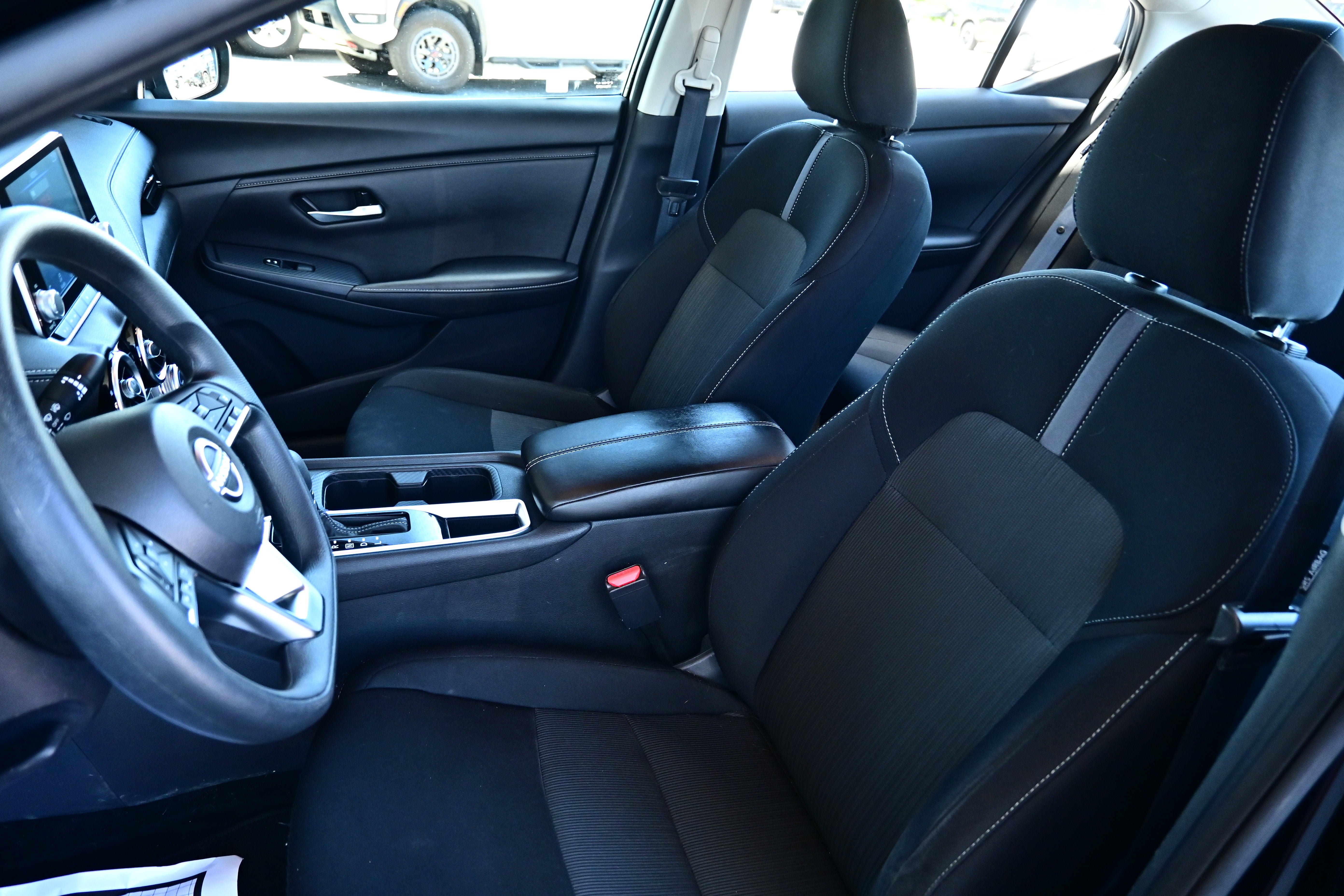 Used 2024 Nissan Sentra SV w/ Trunk Package FWD image 20