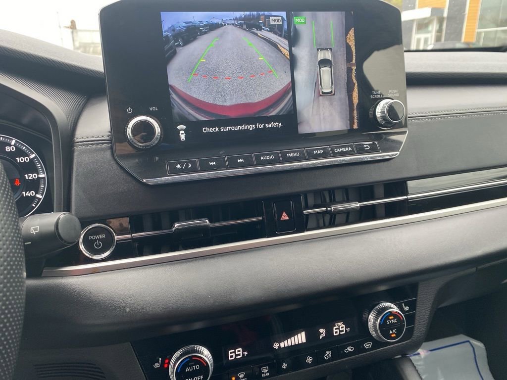 Used 2024 Mitsubishi Outlander 4WD Plug-In Hybrid image 33