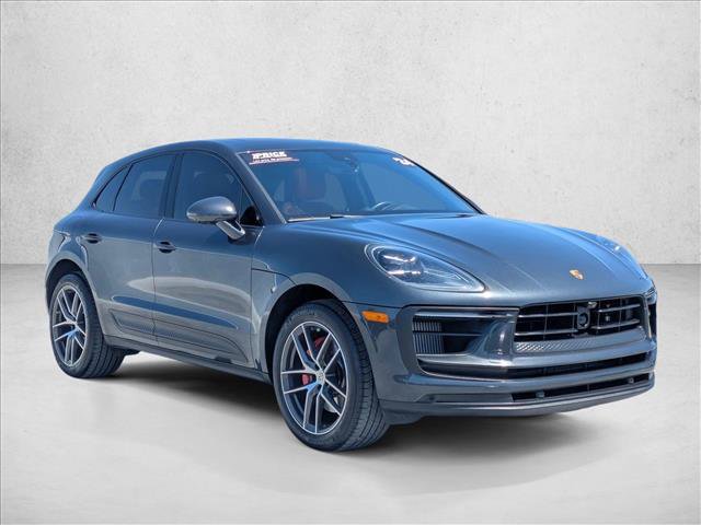 Used 2024 Porsche Macan S AWD/4WD image 3