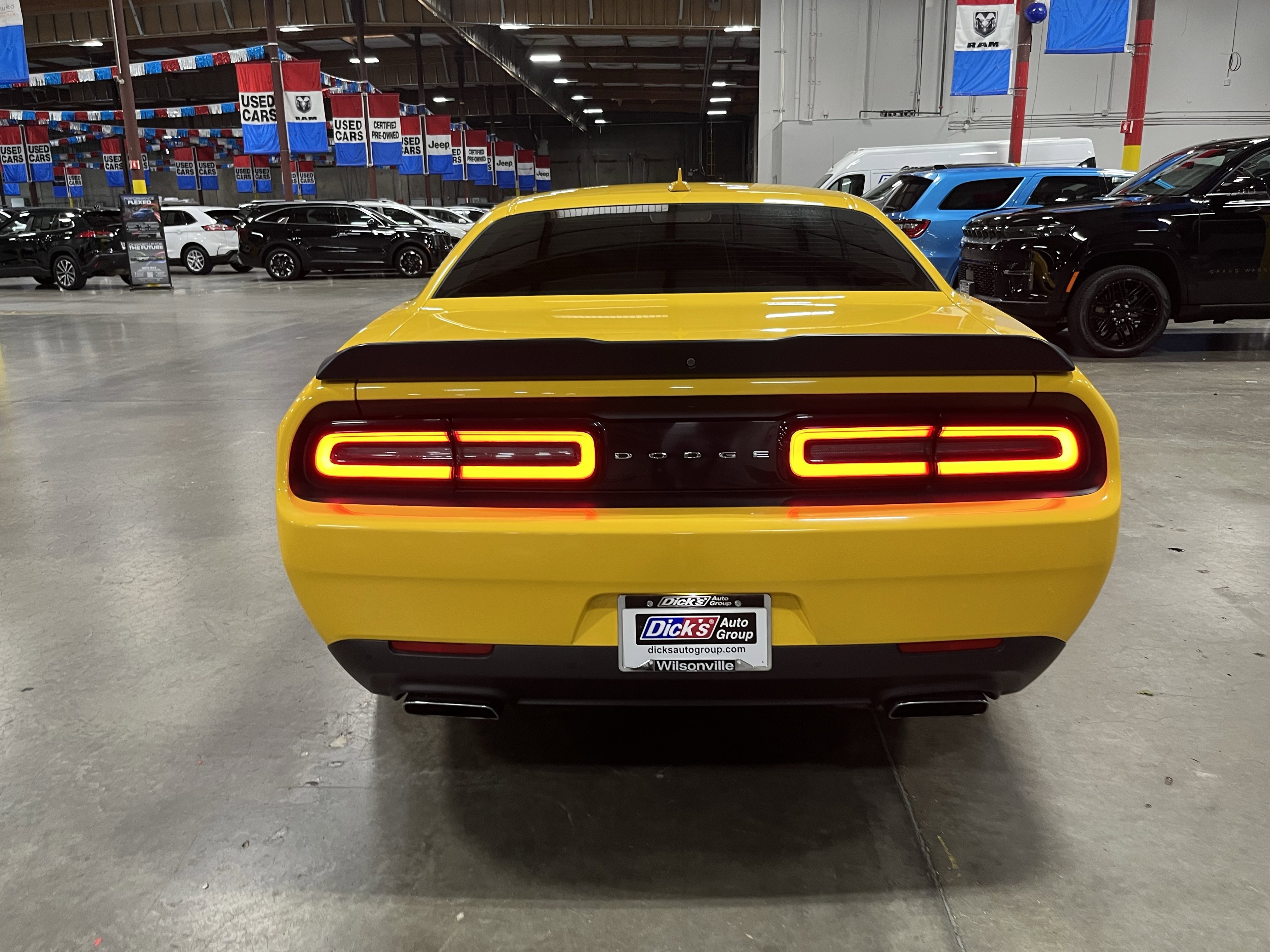 Used 2018 Dodge Challenger R/T Scat Pack RWD image 4