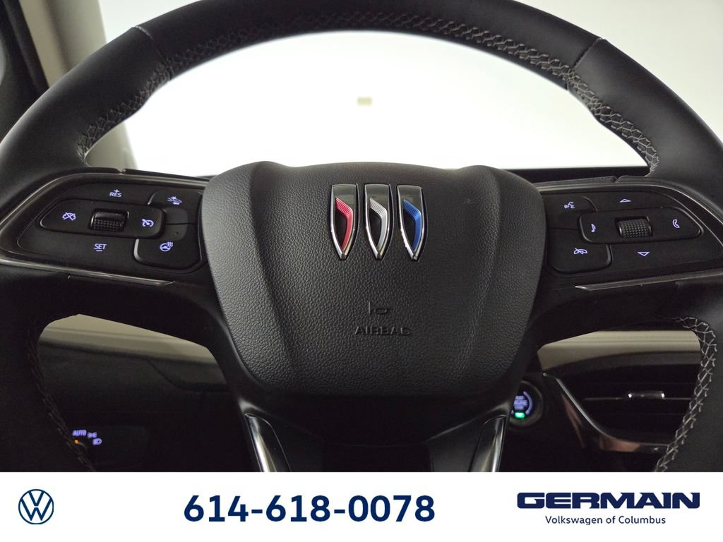 Used 2024 Buick Encore GX Avenir w/ Avenir Convenience Package AWD/4WD image 24