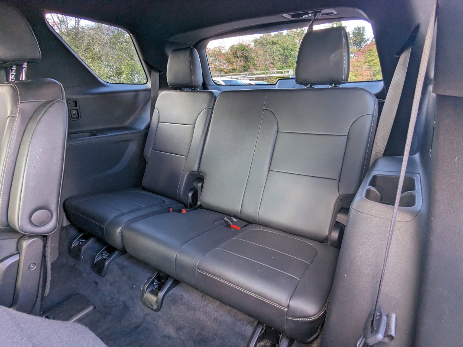 Used 2022 Chevrolet Traverse LT w/ LT Premium Package image 15