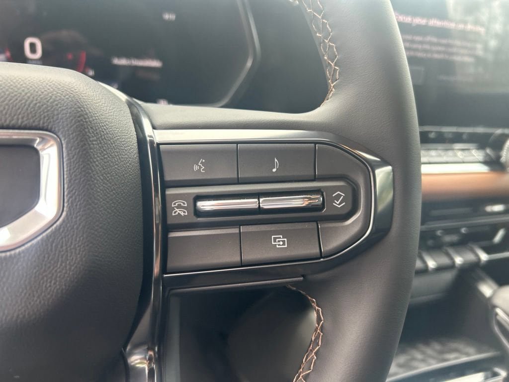 New 2026 GMC Canyon AT4 w/ Nightfall Essentials Package AWD/4WD image 28