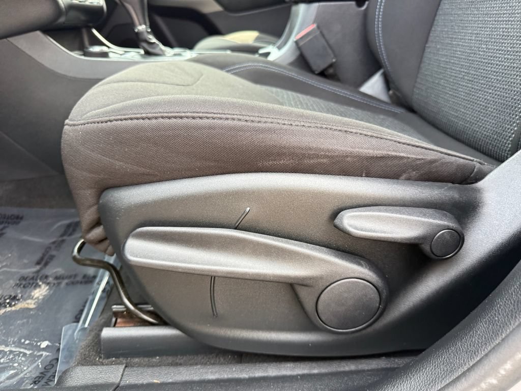 Used 2020 Jeep Cherokee Latitude AWD/4WD image 10