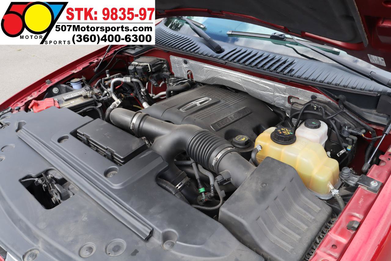 Used 2015 Lincoln Navigator 4WD w/ Equipment Group 101A Reserve image 24