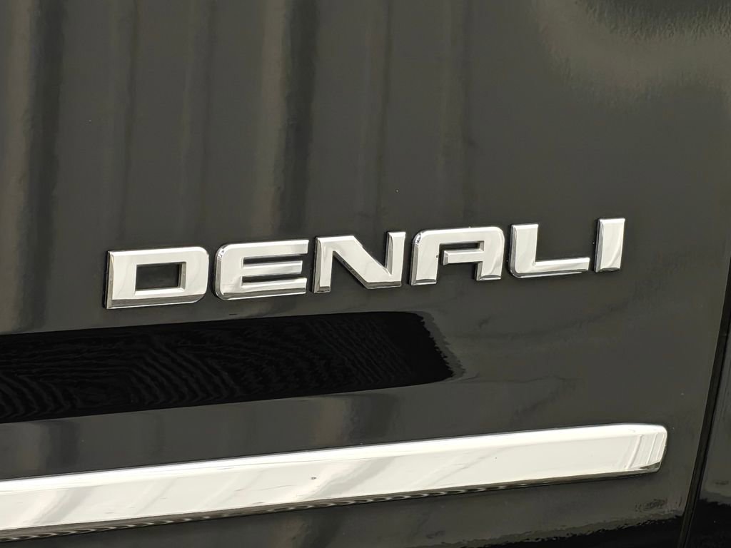 Used 2019 GMC Yukon XL Denali w/ Denali Ultimate Package AWD/4WD image 65