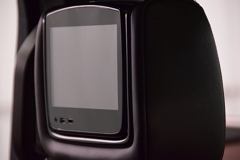 Used 2023 Ford Explorer King Ranch w/ Technology Package image 35