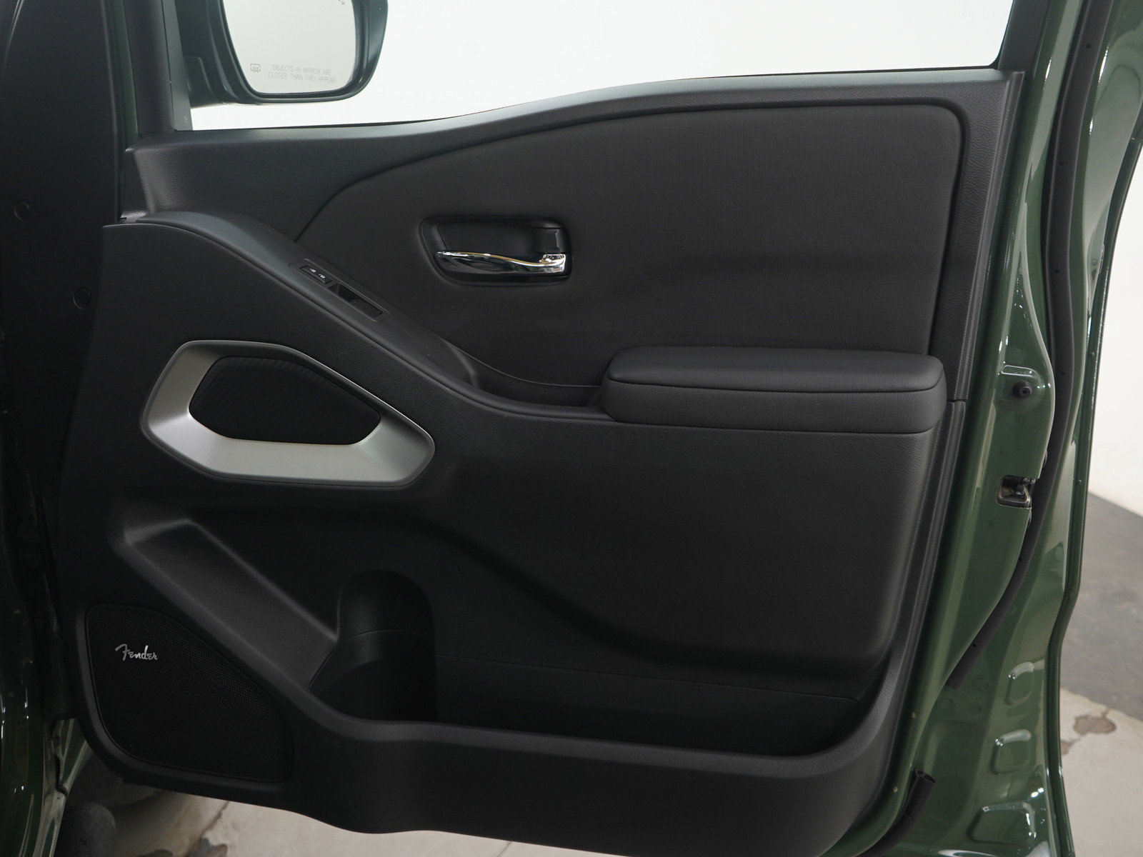 Used 2024 Nissan Frontier SL w/ Technology Package image 12