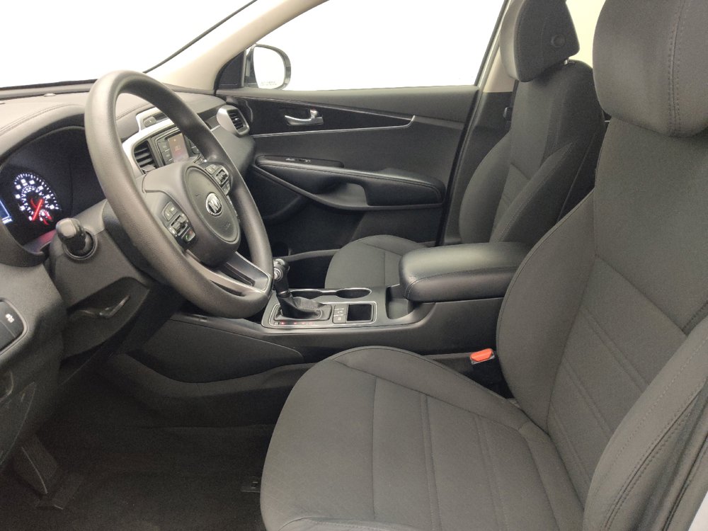 Used 2017 Kia Sorento AWD image 17