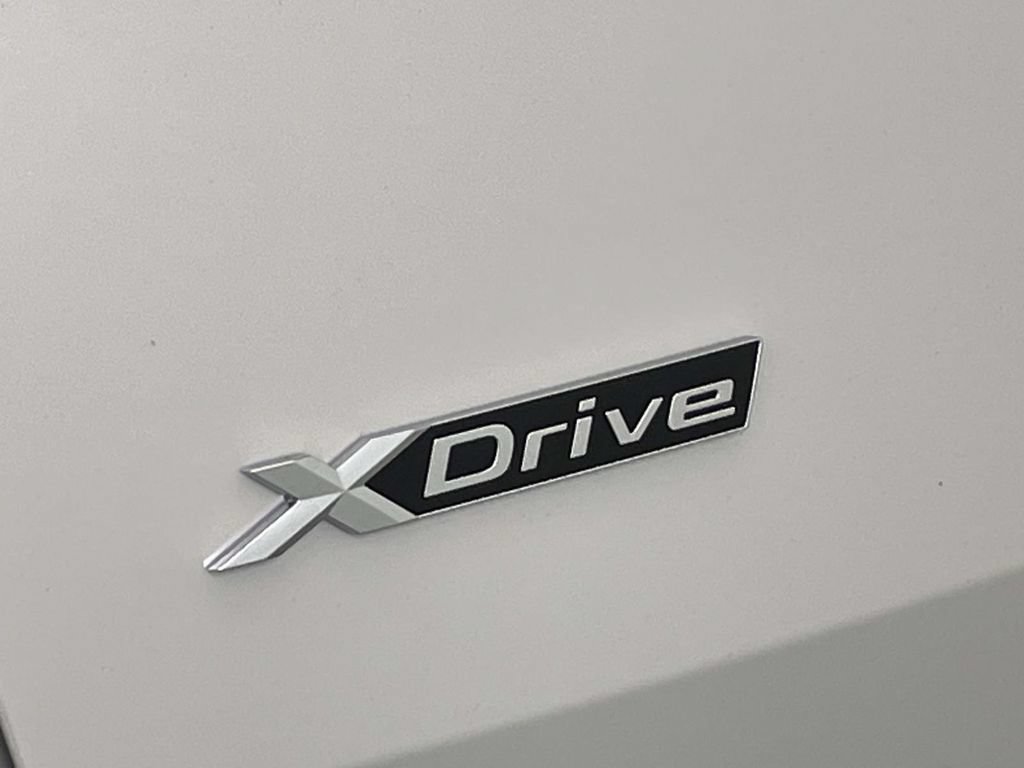 New 2026 BMW X3 xDrive30i w/ Premium Package AWD/4WD image 10