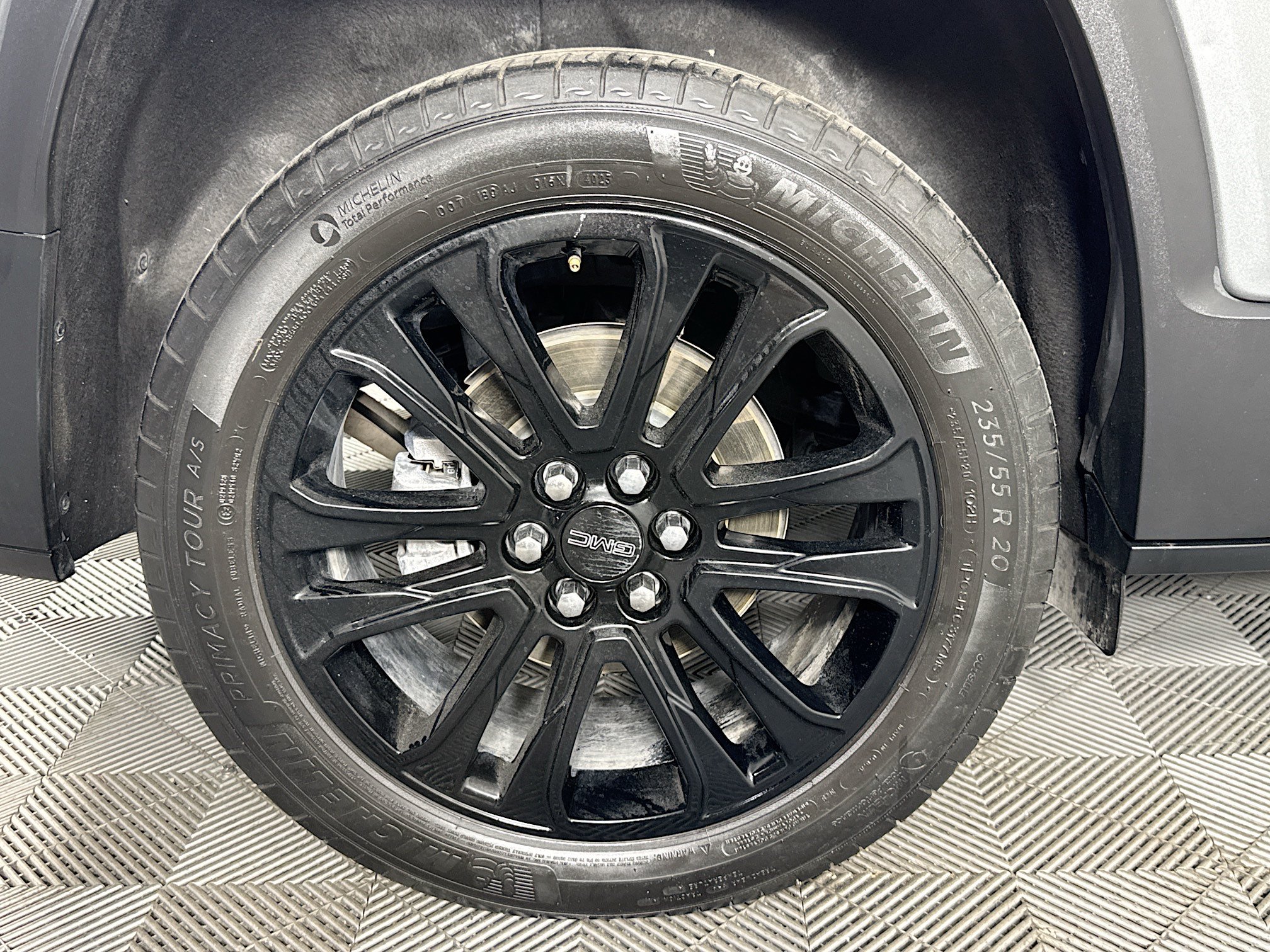 Used 2023 GMC Acadia SLT w/ Elevation Edition FWD image 31