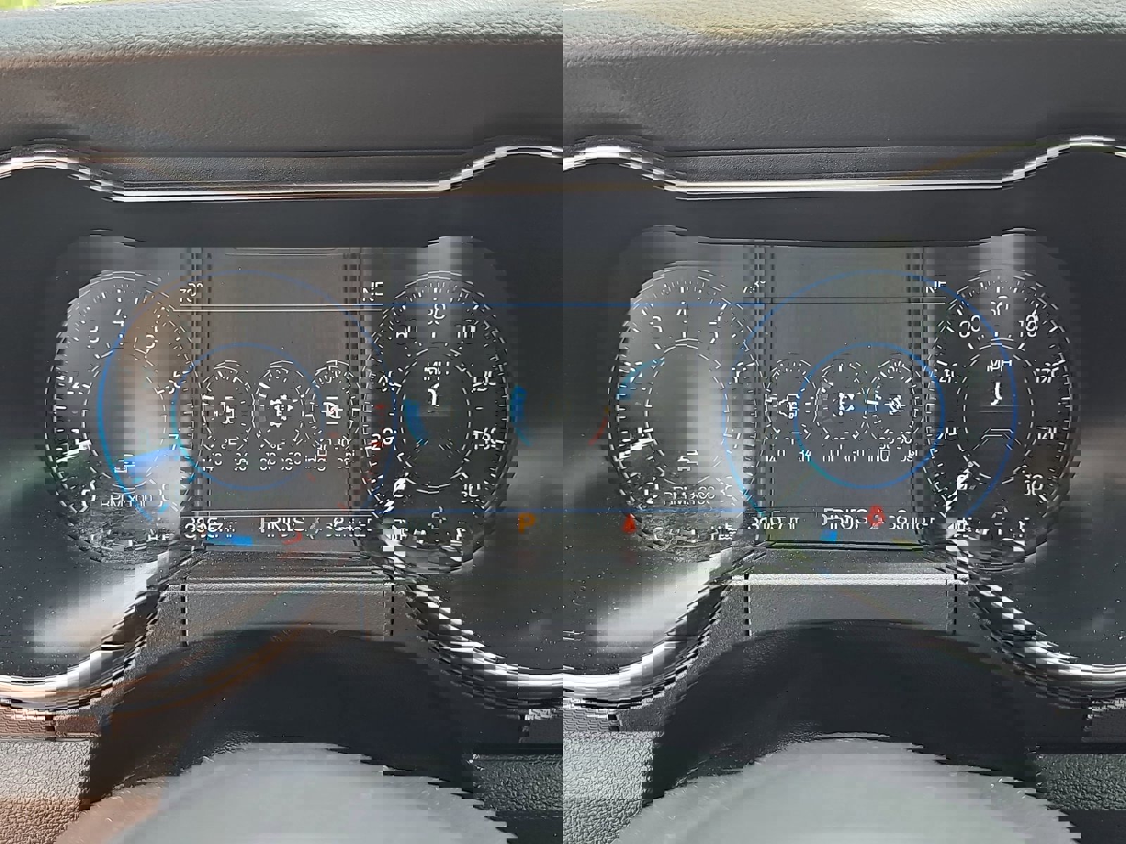 Used 2020 Ford Mustang Premium w/ Equipment Group 201A RWD image 17