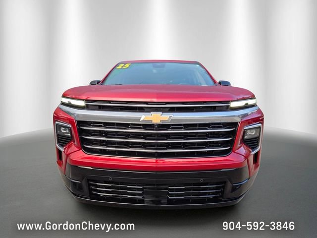 Used 2025 Chevrolet Traverse High Country FWD image 9