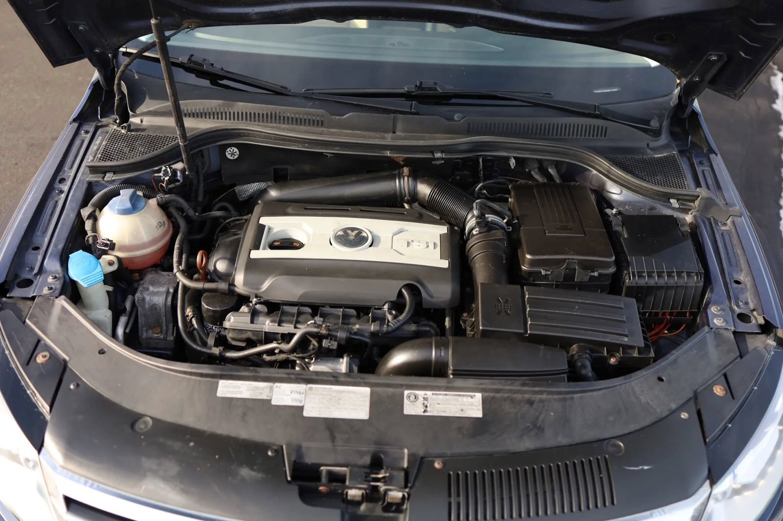 Used 2013 Volkswagen CC R-Line FWD image 60