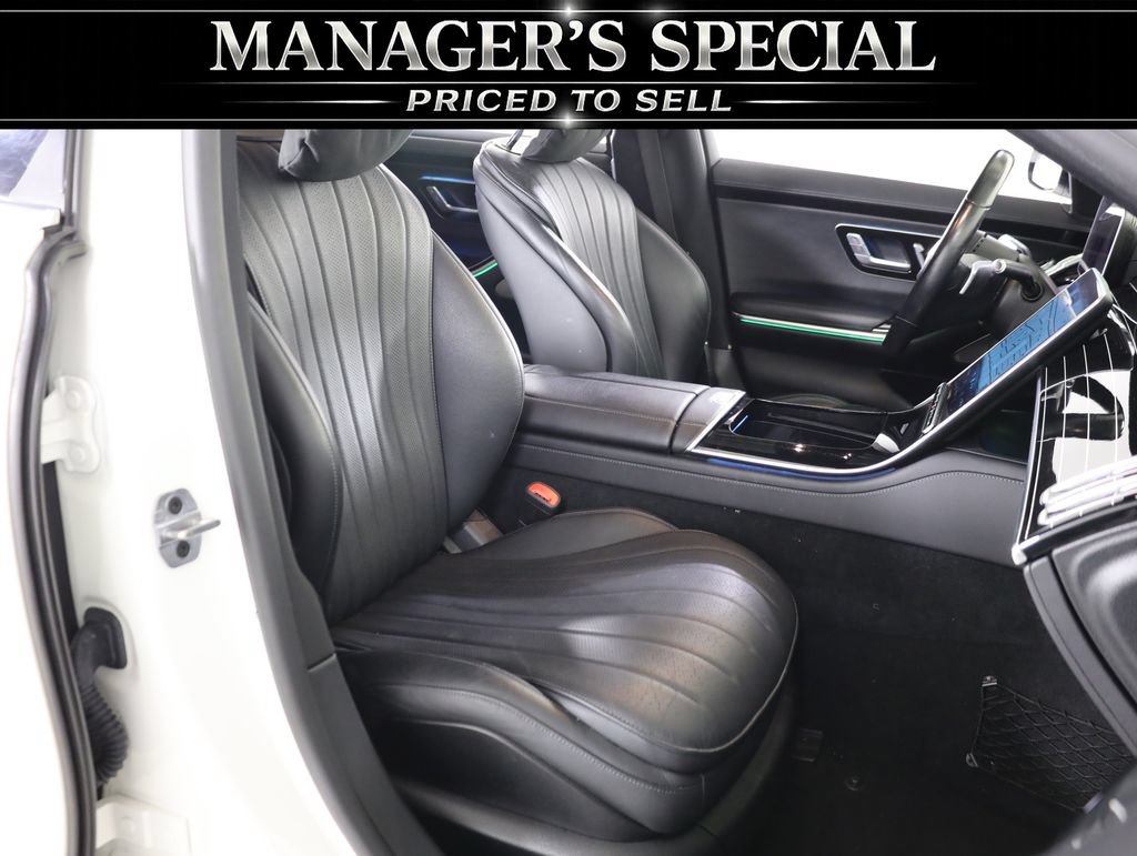 Used 2022 Mercedes-Benz S 500 4MATIC w/ AMG Line Package image 60