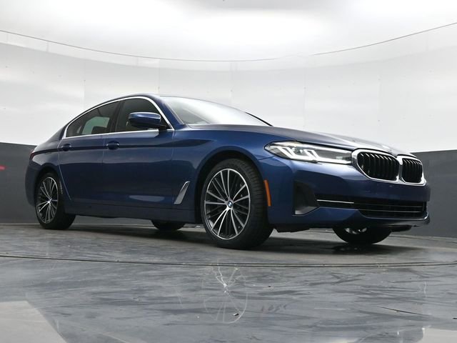 Used 2023 BMW 530i w/ Premium Package RWD image 30