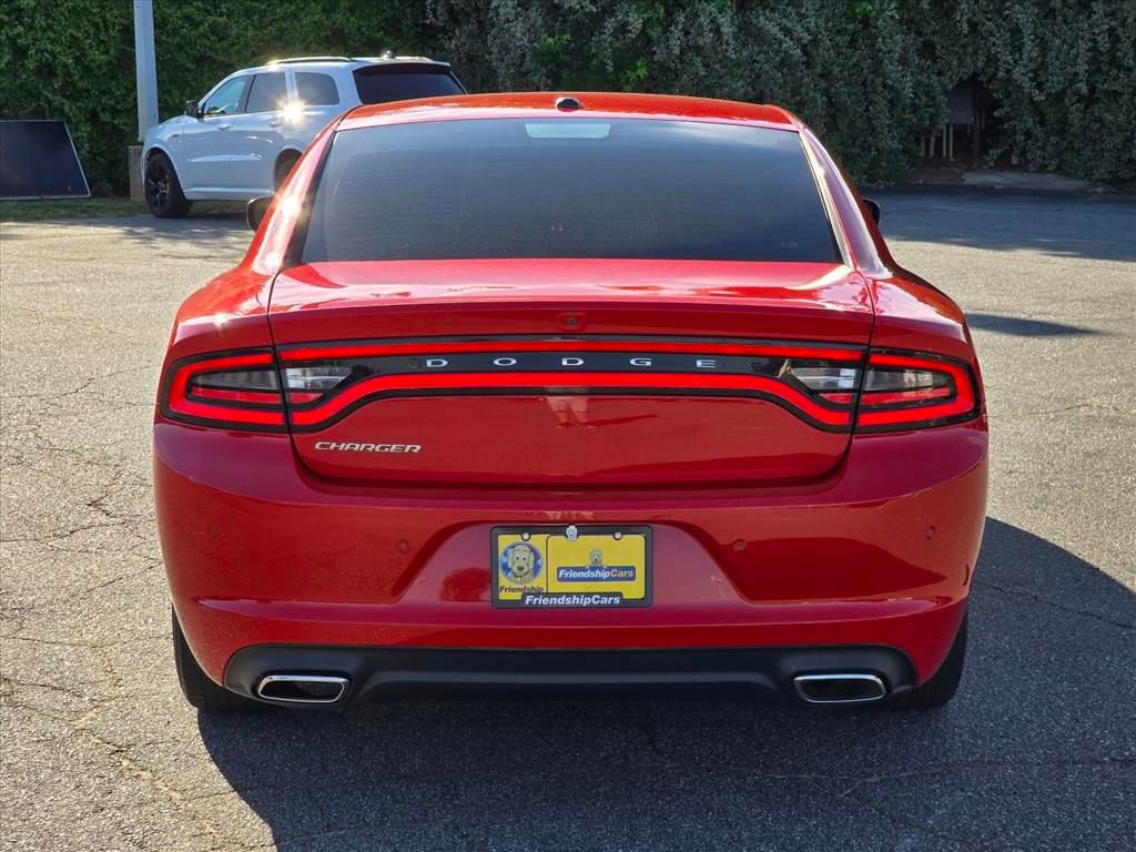 Used 2022 Dodge Charger SXT RWD image 25