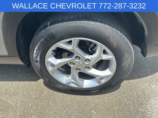 Used 2024 Chevrolet Trax LS w/ LS Convenience Package FWD image 9