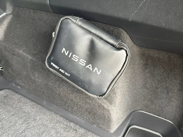 Used 2023 Nissan Rogue SV AWD/4WD image 23