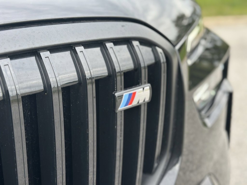 New 2026 BMW X7 M60i image 12