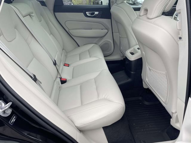Used 2024 Volvo XC60 T8 Plus w/ Climate Package AWD/4WD image 27