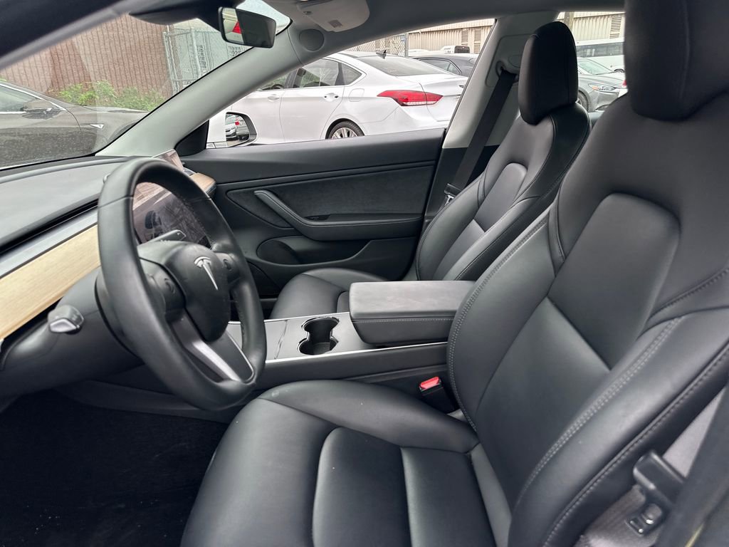 Used 2018 Tesla Model 3 Long Range image 12