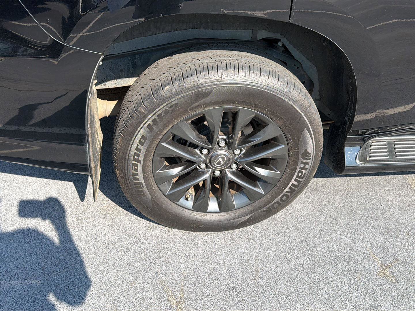 Used 2021 Lexus GX 460 Premium w/ Premium Package AWD/4WD image 7