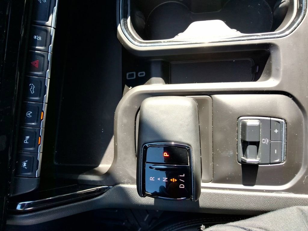 Used 2023 GMC Sierra 1500 AT4 w/ Technology Package image 15