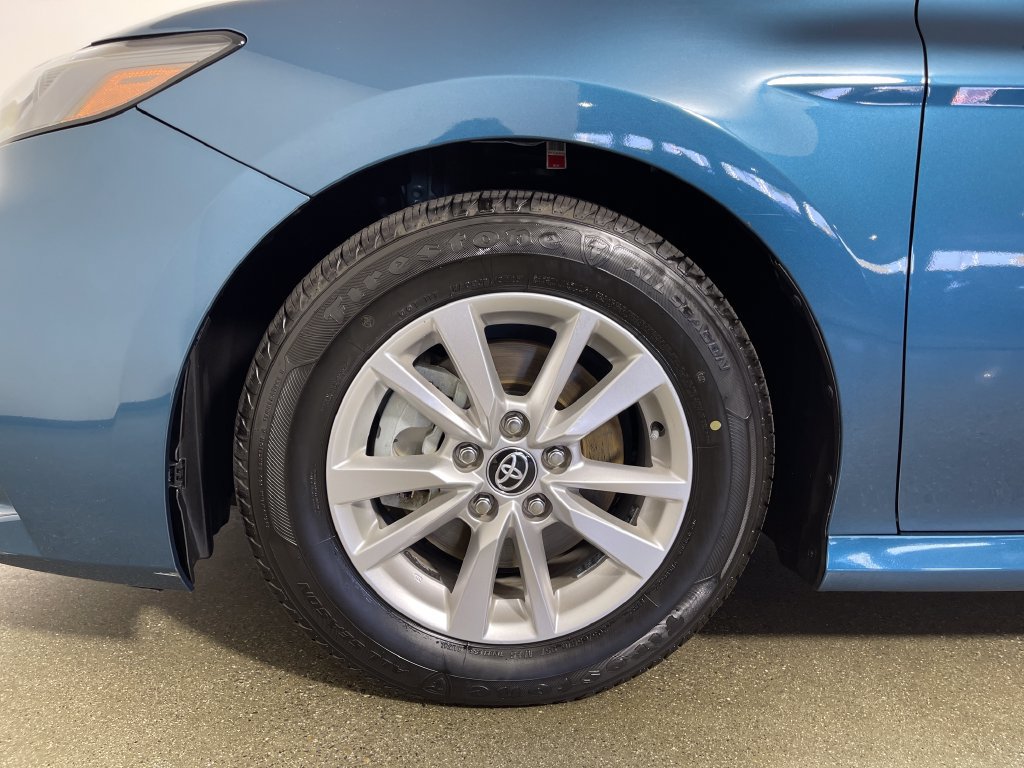 Certified 2025 Toyota Camry LE FWD image 11