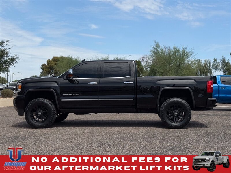 Used 2018 GMC Sierra 2500 Denali w/ Duramax Plus Package AWD/4WD image 9