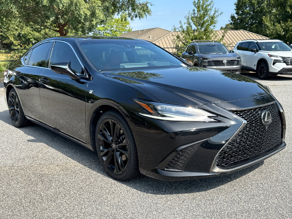Used 2023 Lexus ES 350 F Sport FWD image 3