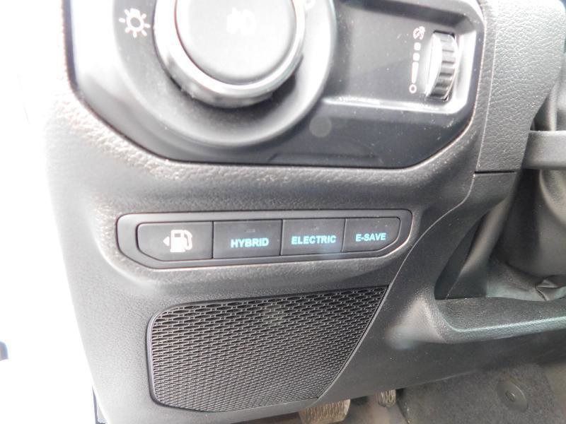 Used 2023 Jeep Wrangler Unlimited Rubicon 4xe AWD/4WD image 35