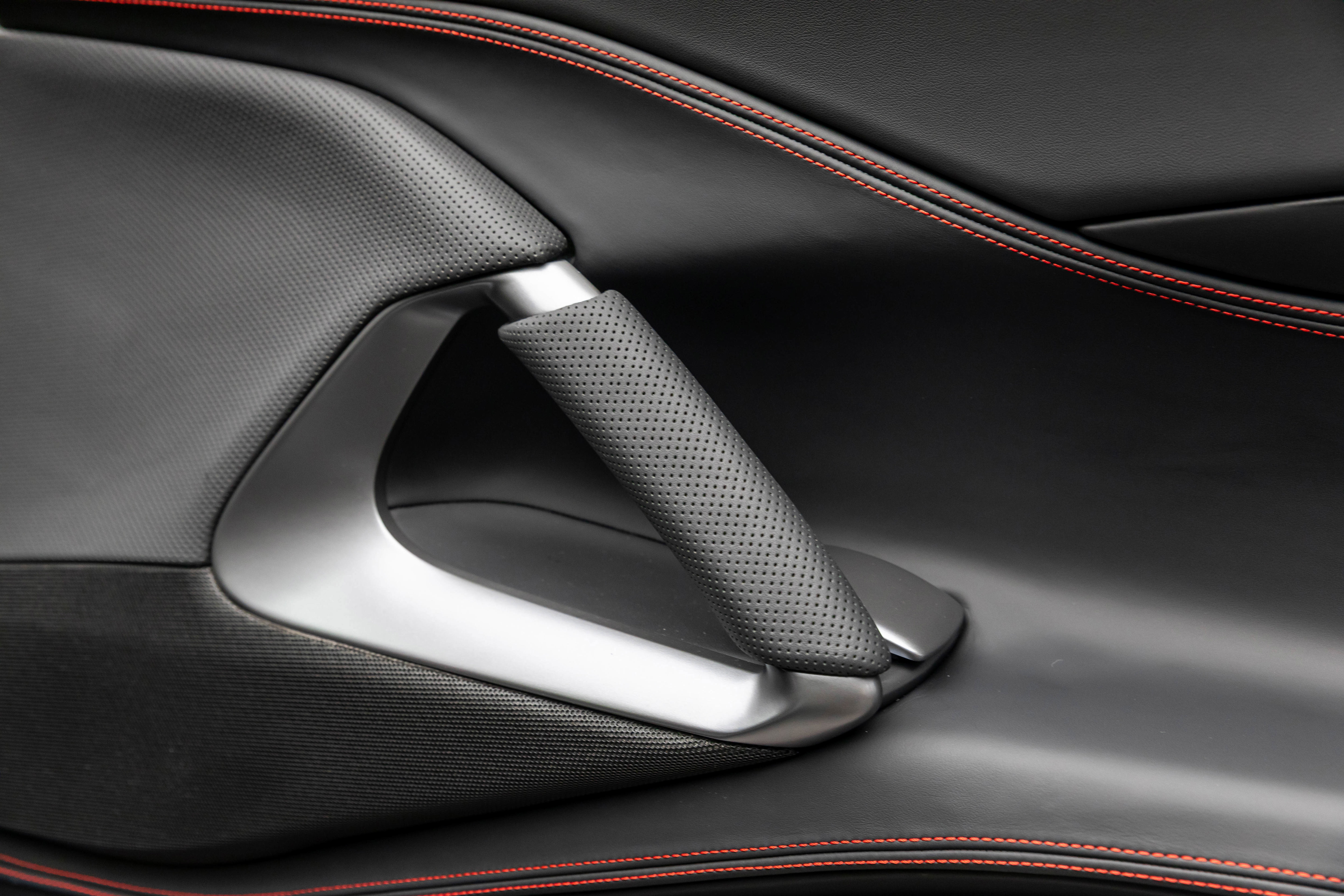 Certified 2019 Ferrari 812 Superfast image 38