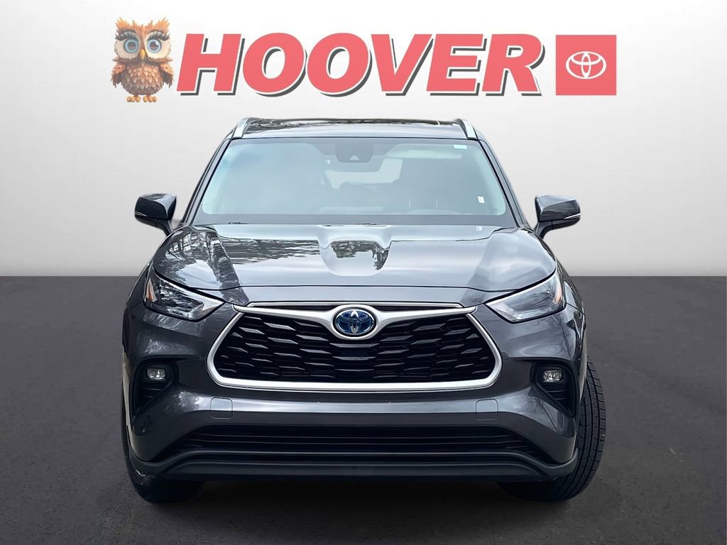 Used 2024 Toyota Highlander XLE image 8