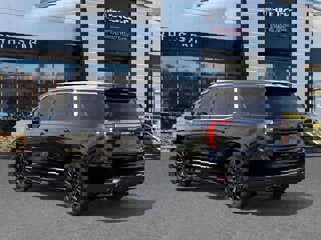 New 2026 GMC Yukon Denali w/ Sun & Power Step Package image 3