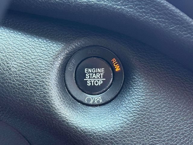 Used 2019 Jeep Cherokee Limited AWD/4WD image 26