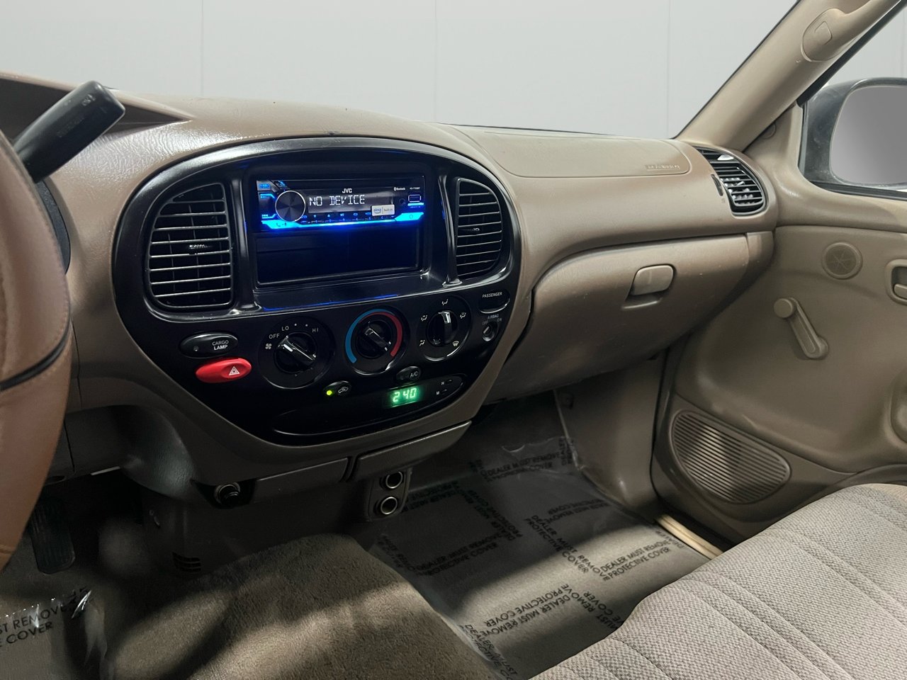 Used 2000 Toyota Tundra 2WD Regular Cab image 32