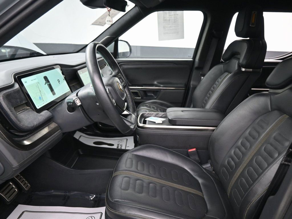 Used 2022 Rivian R1T Adventure image 21