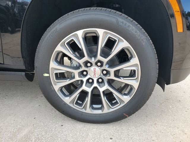 New 2026 GMC Yukon XL Denali w/ Denali Reserve Package AWD/4WD image 6