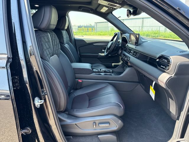 New 2026 Honda Pilot Black Edition image 11