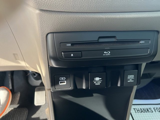 Used 2023 Honda Odyssey Elite image 23