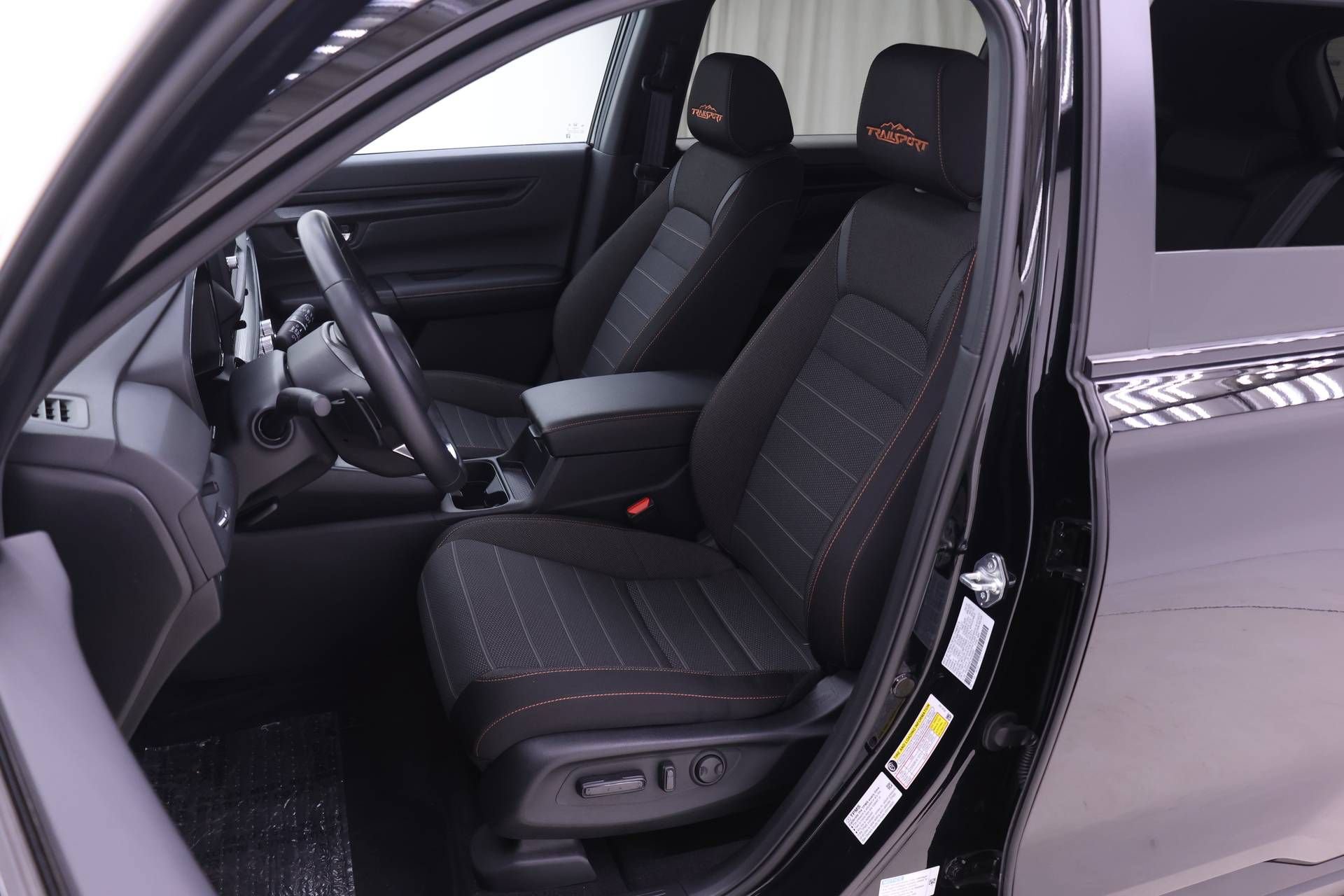 Certified 2026 Honda CR-V TrailSport image 4
