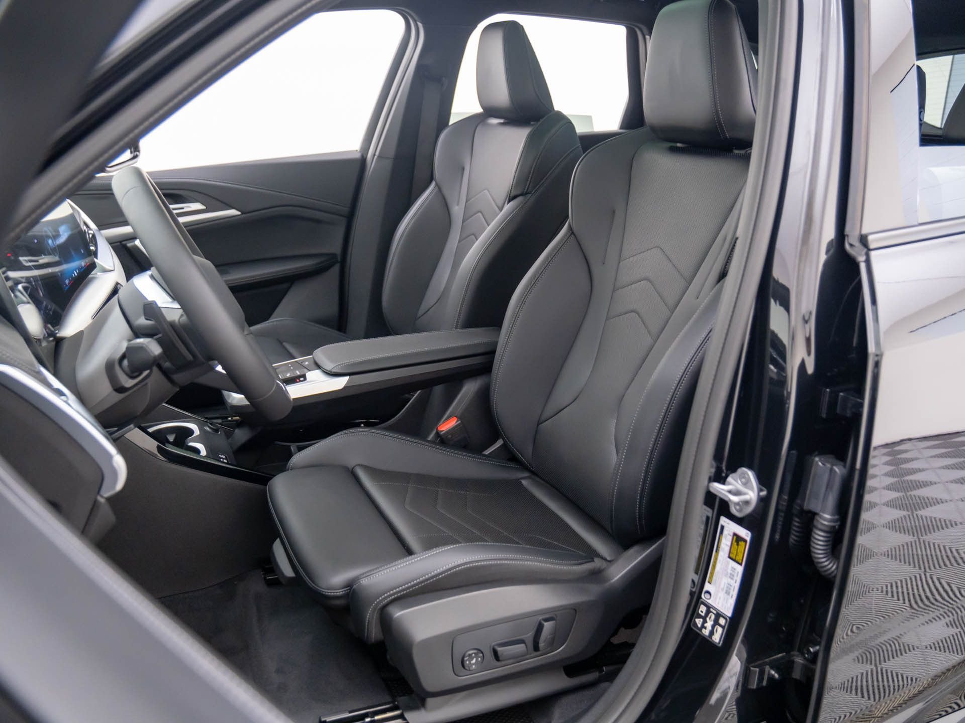 New 2026 BMW X1 xDrive28i image 14