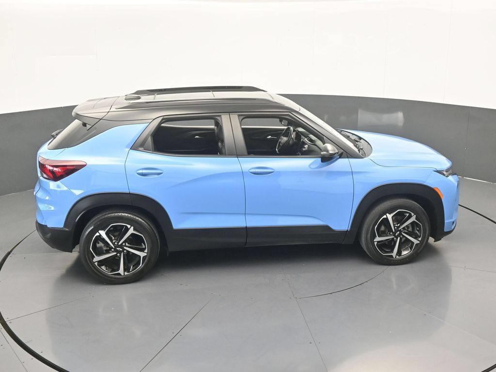 Used 2023 Chevrolet TrailBlazer RS w/ Sun and Liftgate Package FWD image 52