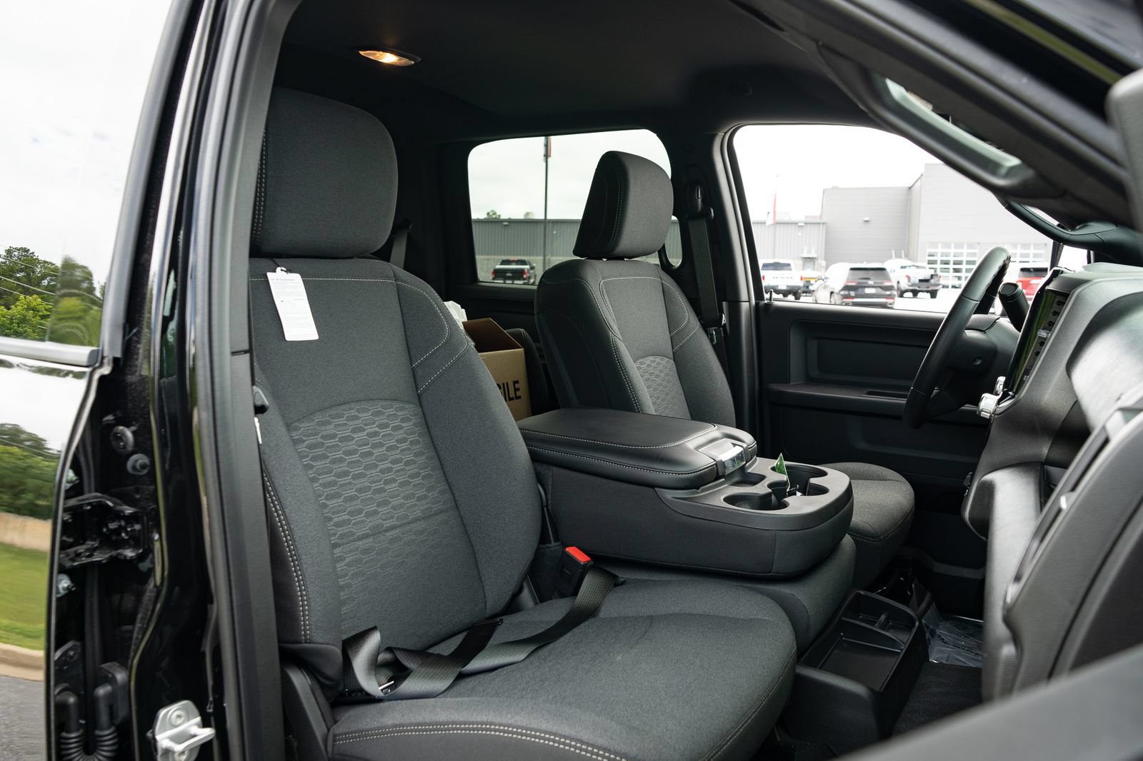 New 2026 RAM 2500 Warlock AWD/4WD image 22