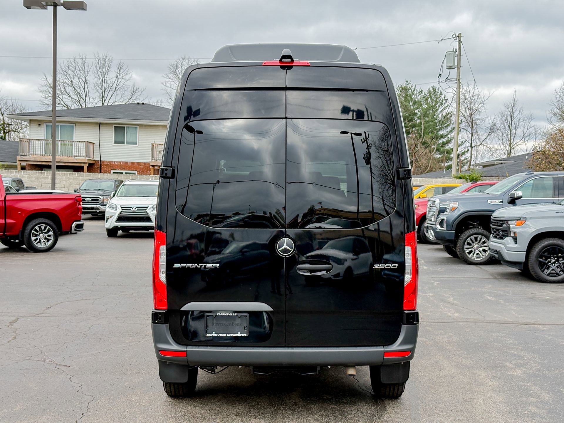 Used 2024 Mercedes-Benz Sprinter 2500 image 12