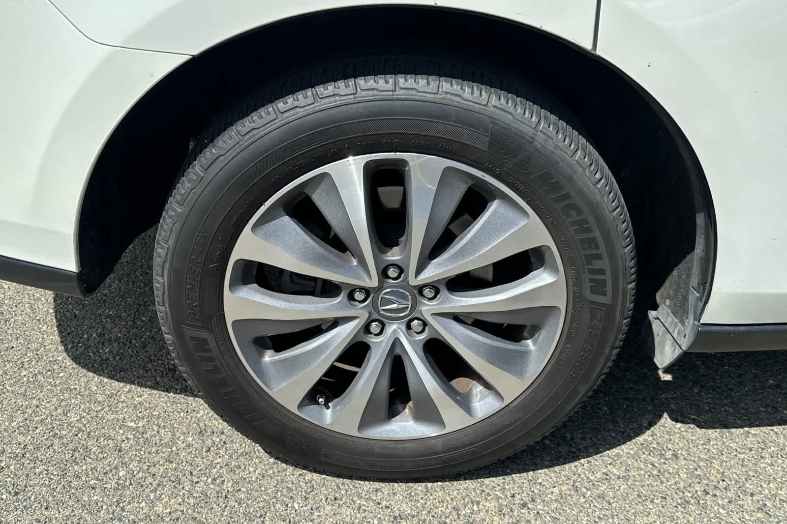 Used 2014 Acura MDX SH-AWD w/ Technology Package image 17