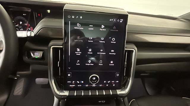 New 2026 GMC Yukon XL Elevation w/ Elevation Premium Package AWD/4WD image 23