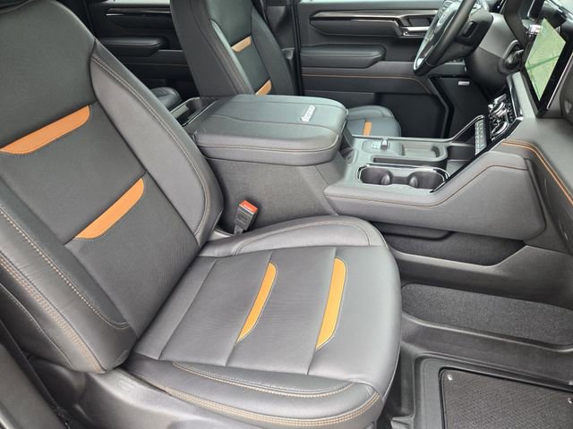 Used 2025 GMC Sierra 2500 AT4 w/ AT4 Premium Plus Package image 15