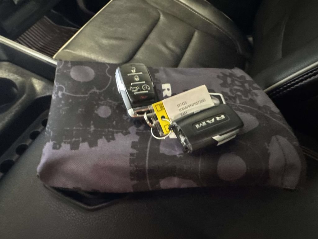 Used 2023 RAM 1500 Laramie AWD/4WD image 35